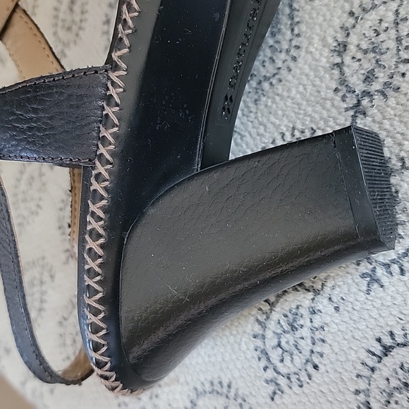 Ladies NATURALIZER LEATHER heeled sandals size 7.5! - Picture 3 of 6